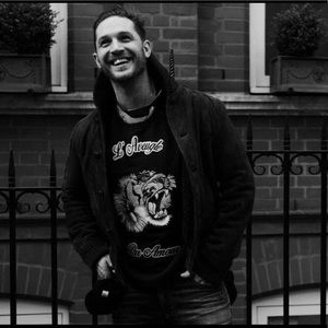 Meet your Posher, Sam